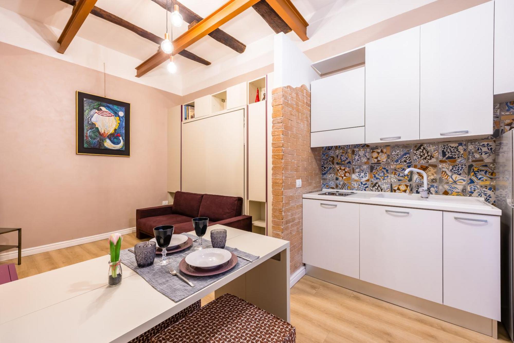 Toledo Warm Renovated Apartment