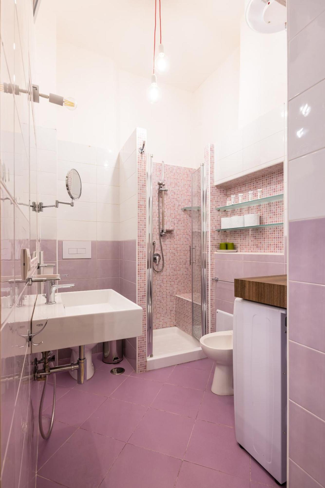 Toledo Warm Renovated * Naples